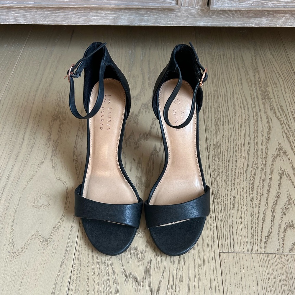 LC Lauren Conrad Black Heeled Sandals